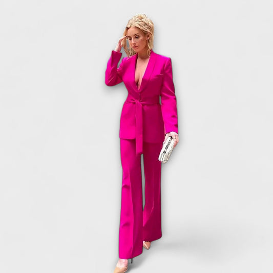 Conjunto sastre Lena con blazer y pantalón elegante