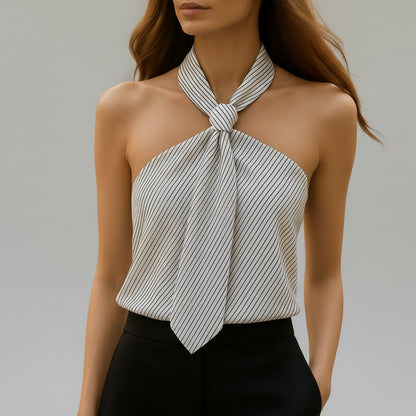Blusa halter a rayas con nudo frontal