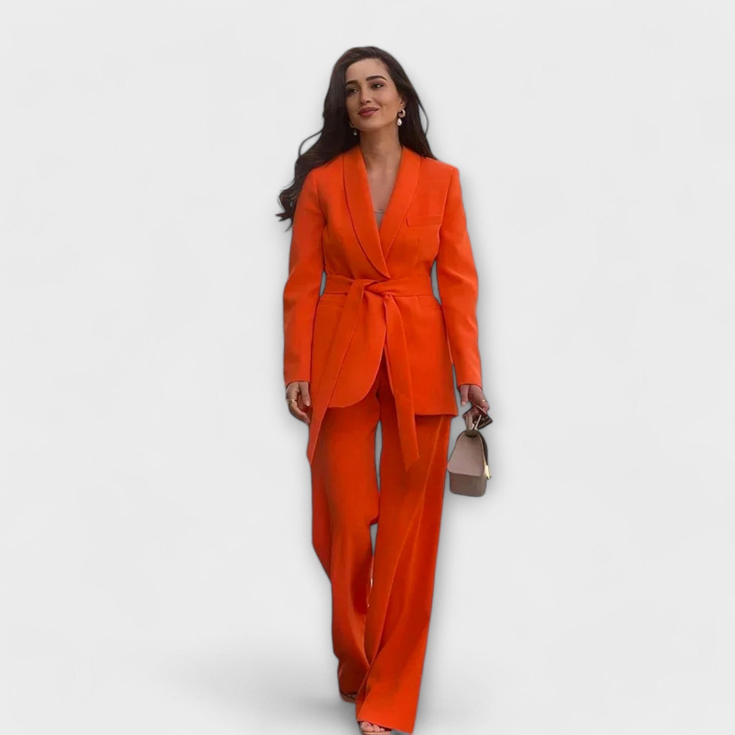 Conjunto sastre Lena con blazer y pantalón elegante