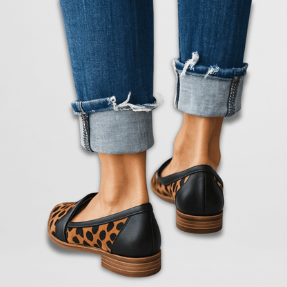 Helen | Mocasines de gamuza suave sin agujetas