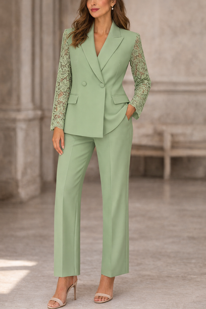 Conjunto sastre elegante con blazer de encaje