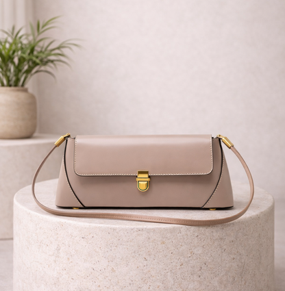 Bolso de hombro estructurado con solapa