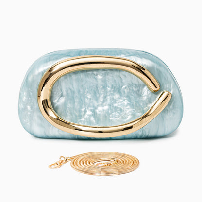 Bolso con acabado nacarado