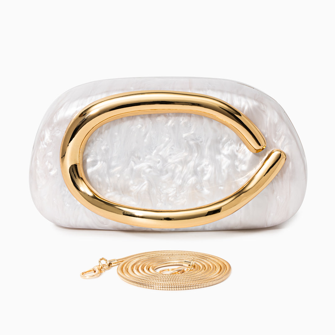 Bolso con acabado nacarado