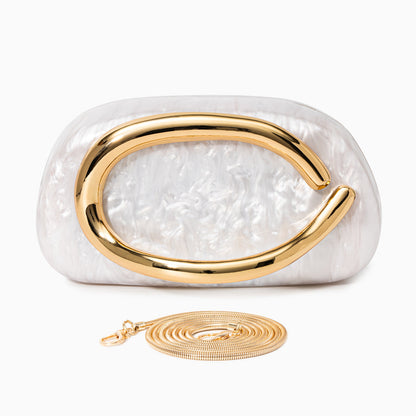 Bolso con acabado nacarado