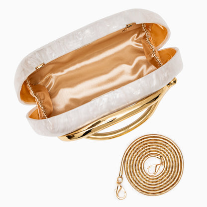 Bolso con acabado nacarado