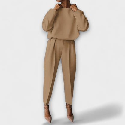 Conjunto cómodo de dos piezas