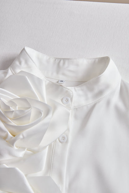 Blusa sin mangas con detalle floral en relieve
