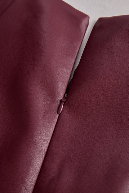 Vestido efecto piel con cintura marcada