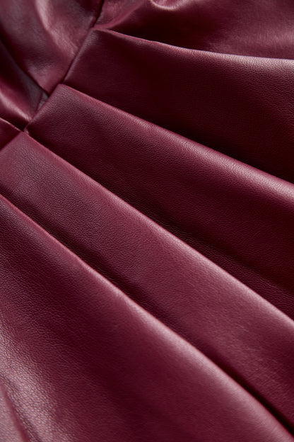 Vestido efecto piel con cintura marcada