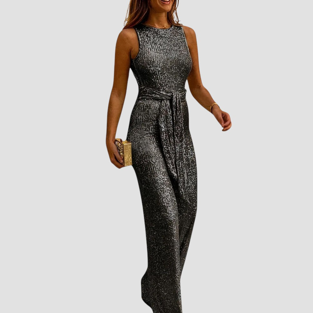 Mono elegante con acabado brillante