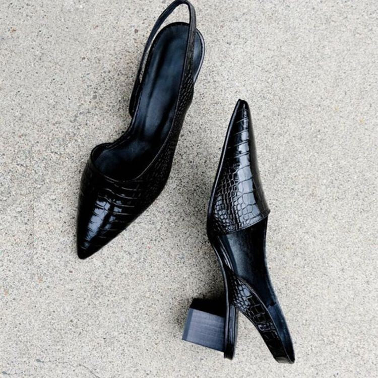 Lynn | Zapatos destalonados de punta fina con tacón bajo