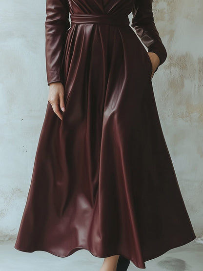 Vestido efecto piel con cintura marcada